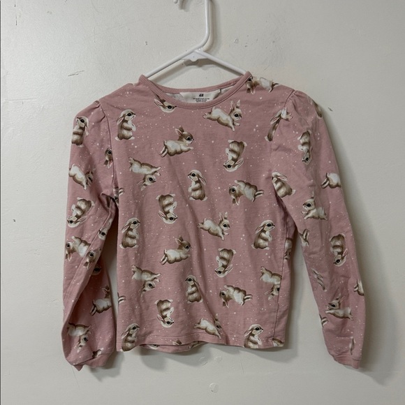 H&M Long Sleeve Tee in Classic White with Soft Cotton Comfort - Picture 1 of 2